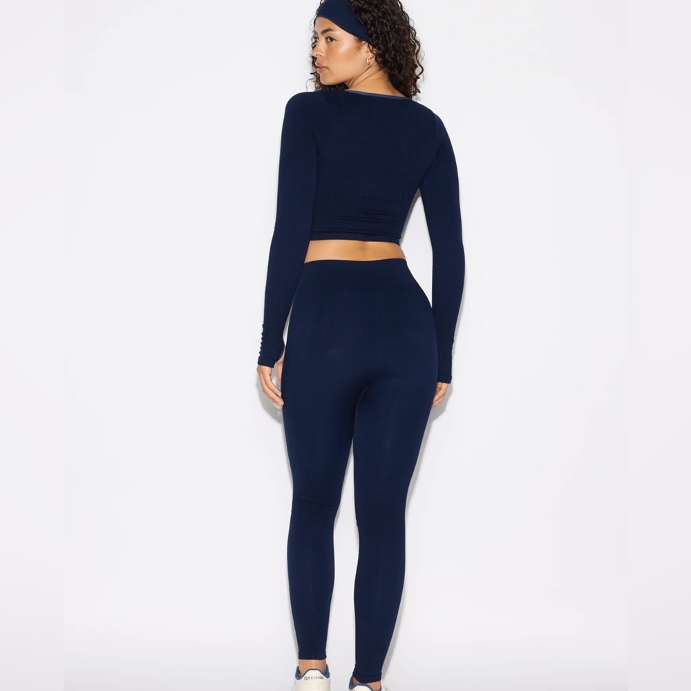 NWT Cean leggings - Picture 3 of 8